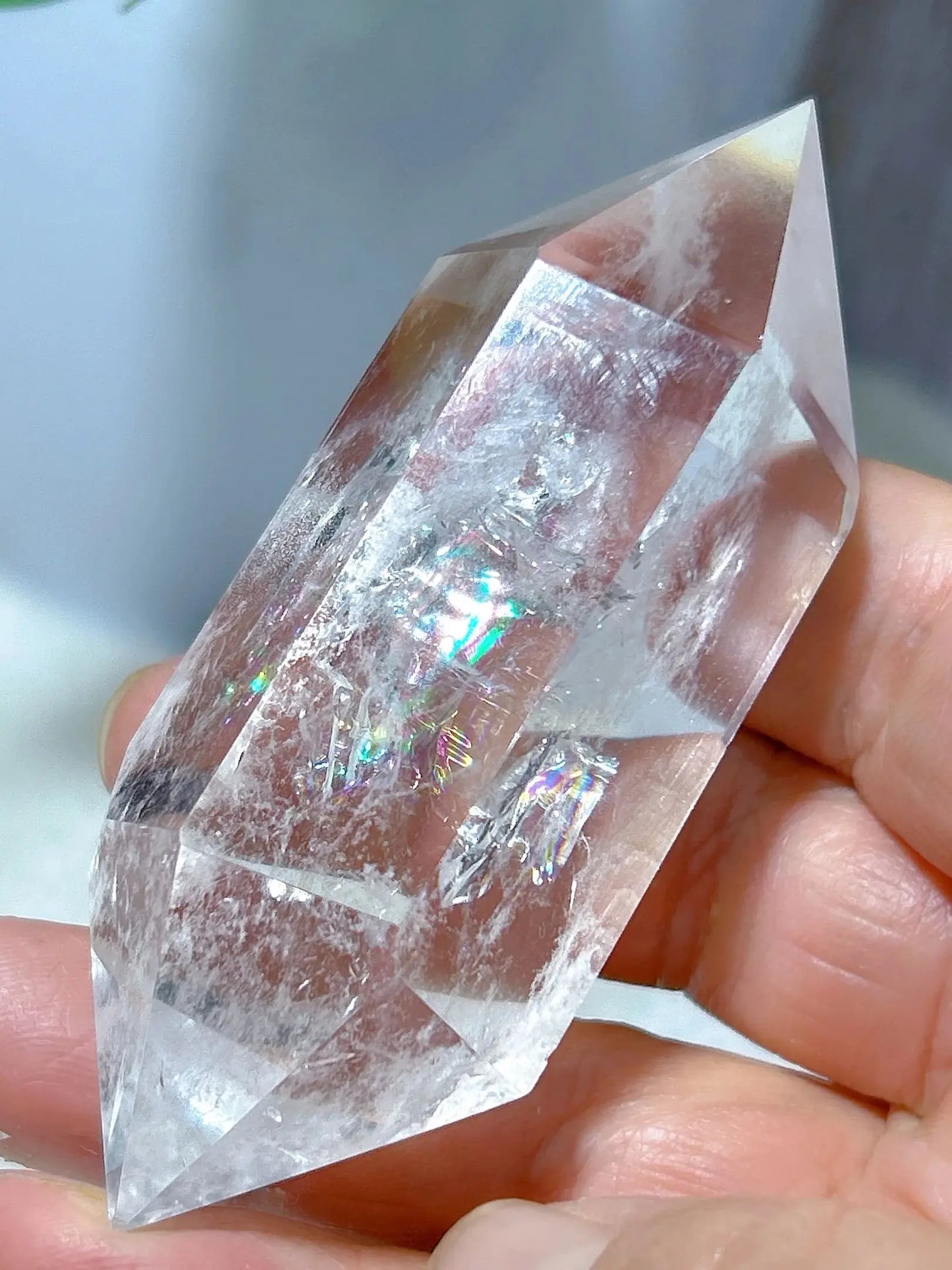 High Quality Reiki Clear Quartz Tower